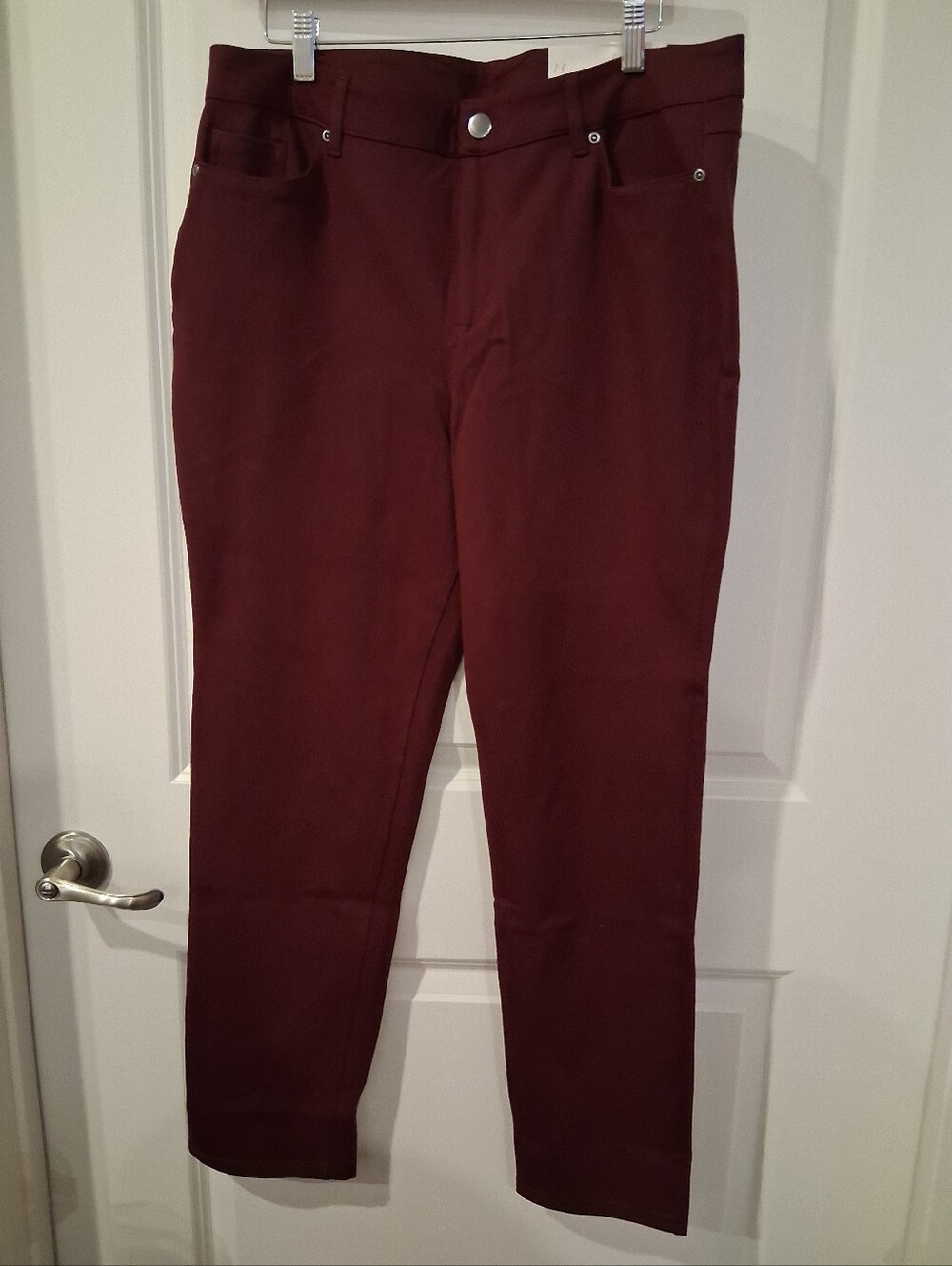 NEW CATO Maroon Casual Mid Rise Pants w Stretch Lady's 14